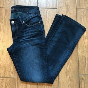 Seven7 Bootcut Jeans Women's Size 6 Blue Dark Wash Embroidered Pockets Stretch